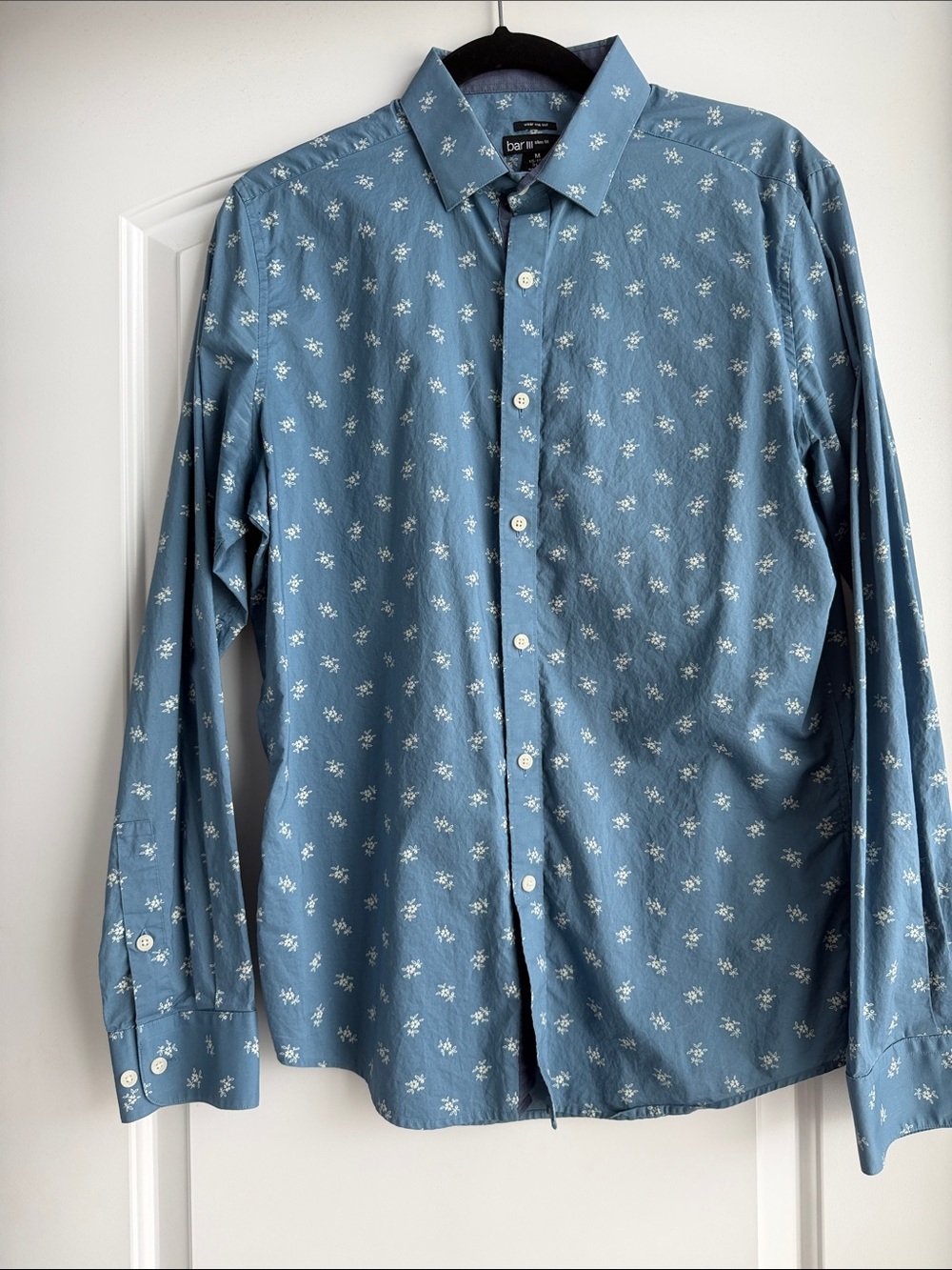 Bar III Blue Floral-Print Long Sleeve Button-Down Shirt